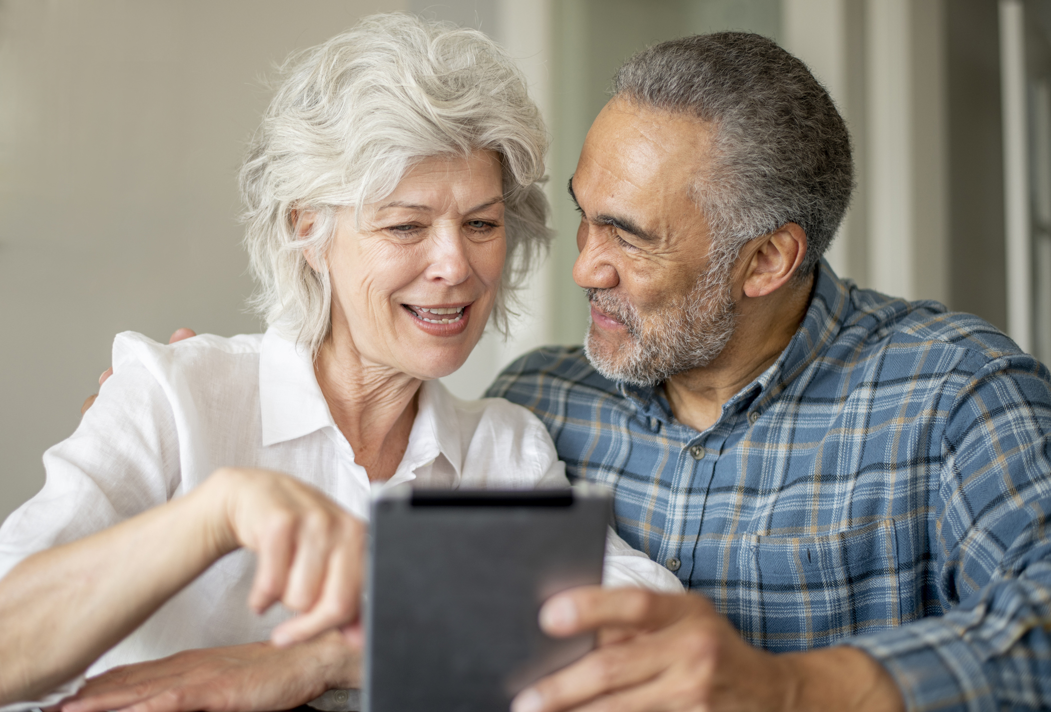 Look forward to retirement with confidence by learning about your Medicare options