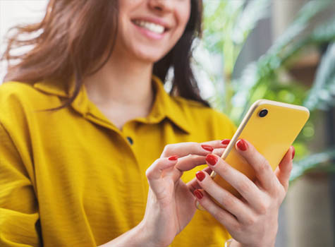 A woman finding medications online.